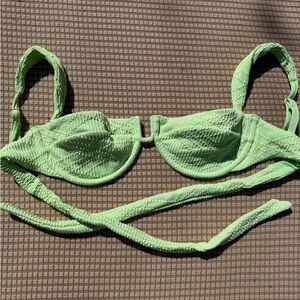 Monday Swimwear Cala Roja Top- lime green crinkle